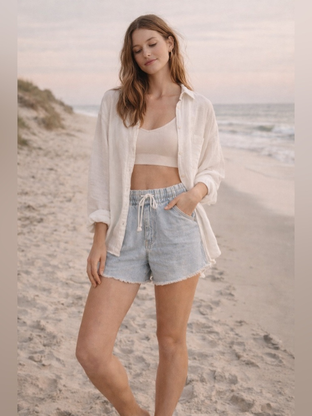 Forever 21 Light Wash Denim Drawstring Shorts Size Small Elastic Waist Casual
